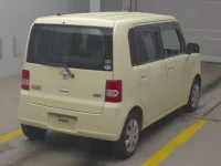 Toyota PIXIS SPACE лот № 4325 оценка 3.5  с аукциона в Японии 1