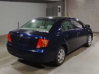 Toyota COROLLA AXIO  с аукциона в Японии