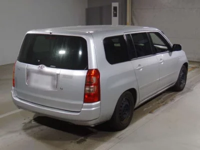Toyota SUCCEED