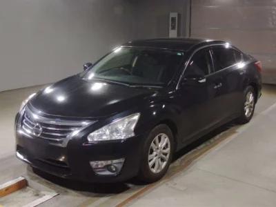 Nissan TEANA