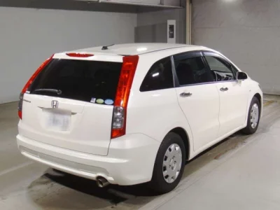 Honda STREAM  с аукциона в Японии