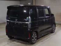 Honda N BOX лот № 3005 оценка R  с аукциона в Японии 1
