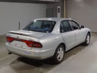 Mitsubishi GALANT лот № 7177 оценка 3  с аукциона в Японии 1