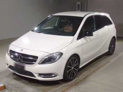 Mercedes-Benz B CLASS