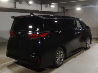 Toyota ALPHARD  с аукциона в Японии
