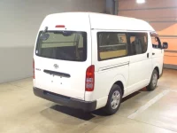 Toyota HIACE VAN лот № 62056 оценка 4.5  с аукциона в Японии 1