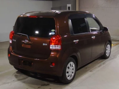 Toyota PORTE