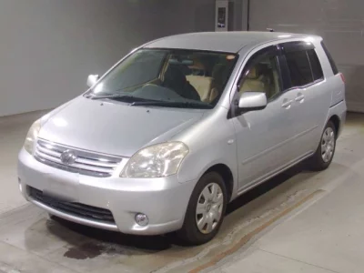 Toyota RAUM
