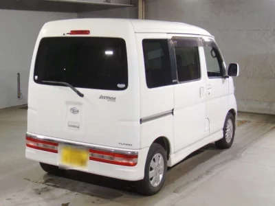 Daihatsu Atrai Wagon  с аукциона в Японии