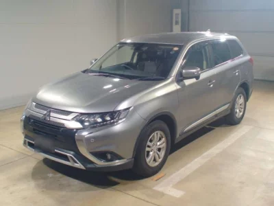 Mitsubishi OUTLANDER  с аукциона в Японии