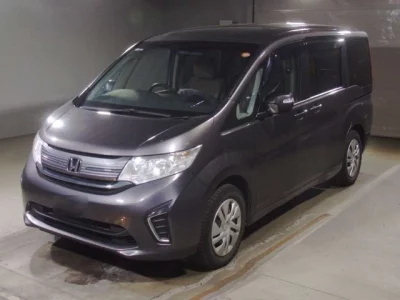 Honda STEP WAGON  с аукциона в Японии