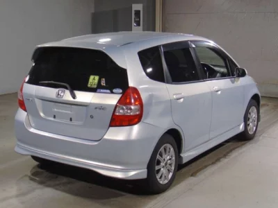 Honda FIT  с аукциона в Японии