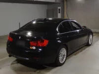 BMW 3-Series лот № 5058 оценка 3.5  с аукциона в Японии 1