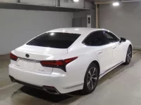 Lexus LS лот № 10073 оценка 5  с аукциона в Японии 1