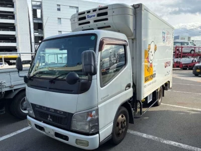 Mitsubishi Fuso Canter