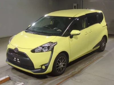 Toyota SIENTA  с аукциона в Японии