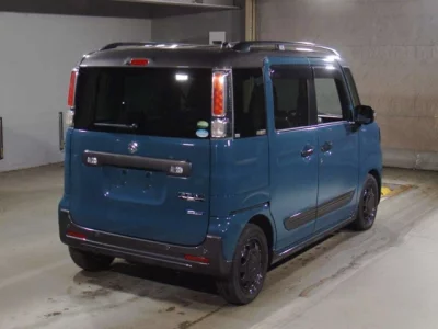 Suzuki Spacia Gear