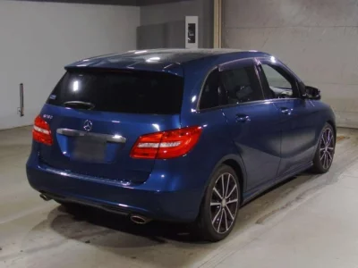 Mercedes-Benz B CLASS