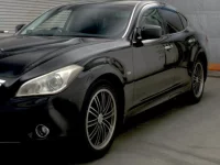 Nissan FUGA лот № 3024 оценка 3.5  с аукциона в Японии 3