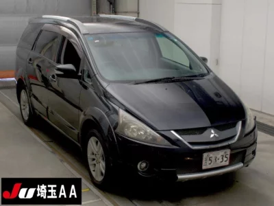 Mitsubishi GRANDIS
