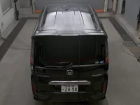 Honda STEP WAGON лот № 1134 оценка 3.5  с аукциона в Японии 6