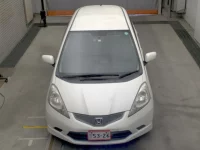 Honda FIT лот № 3072 оценка R  с аукциона в Японии 5