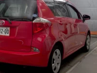 Toyota RACTIS лот № 3084 оценка 4  с аукциона в Японии 4