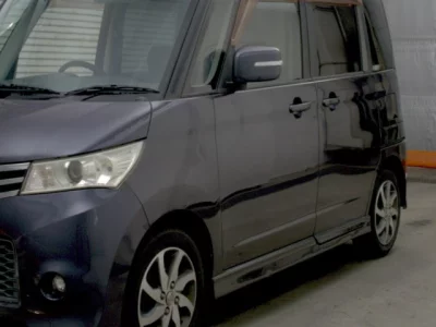 Nissan ROOX  с аукциона в Японии