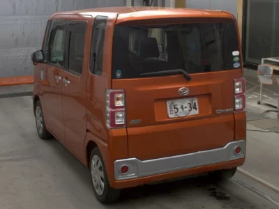 Daihatsu WAKE