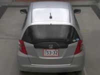 Honda FIT лот № 4054 оценка 3.5  с аукциона в Японии 5