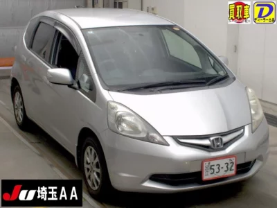Honda FIT  с аукциона в Японии