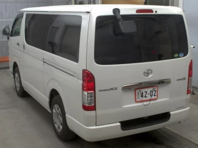 Toyota REGIUS ACE VAN