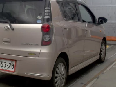 Daihatsu MIRA  с аукциона в Японии