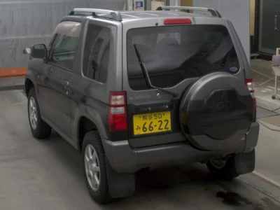 Mitsubishi PAJERO MINI