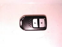 Honda FIT лот № 2162 оценка 3.5  с аукциона в Японии 9