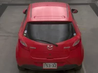Mazda DEMIO лот № 4075 оценка 4  с аукциона в Японии 5