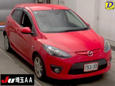 Mazda DEMIO  с аукциона в Японии