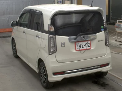 Honda N WGN