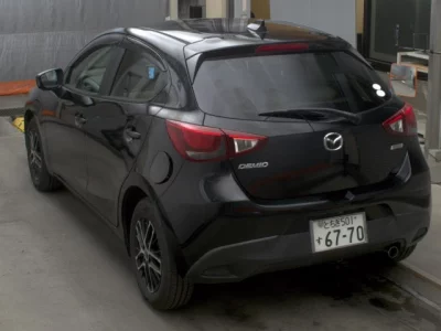 Mazda DEMIO
