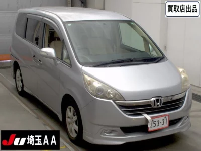 Honda STEP WAGON  с аукциона в Японии