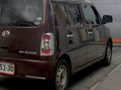 Daihatsu MIRA