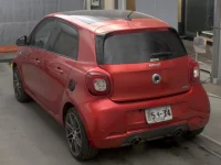 Smart FORFOUR лот № 1027 оценка 4  с аукциона в Японии 1