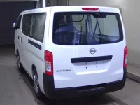 Nissan CARAVAN VAN лот № 4804 оценка 5  с аукциона в Японии 4