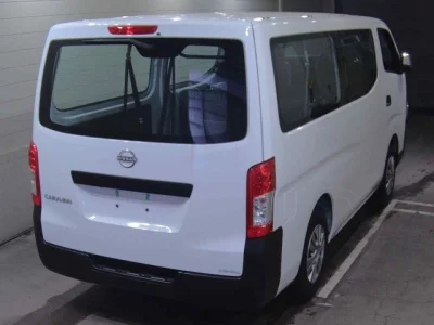 Nissan CARAVAN VAN  с аукциона в Японии