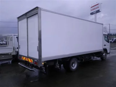 Mitsubishi Fuso Canter