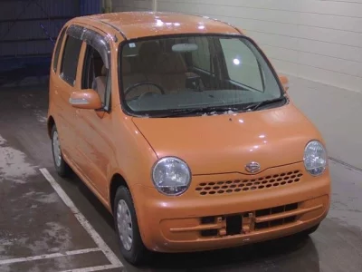 Daihatsu MOVE LATTE