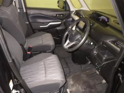 Mitsubishi DELICA D2