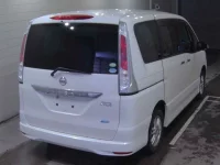 Nissan SERENA лот № 5068 оценка R  с аукциона в Японии 1