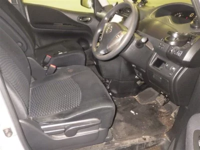 Nissan SERENA  с аукциона в Японии