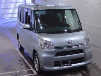 Daihatsu TANTO  с аукциона в Японии